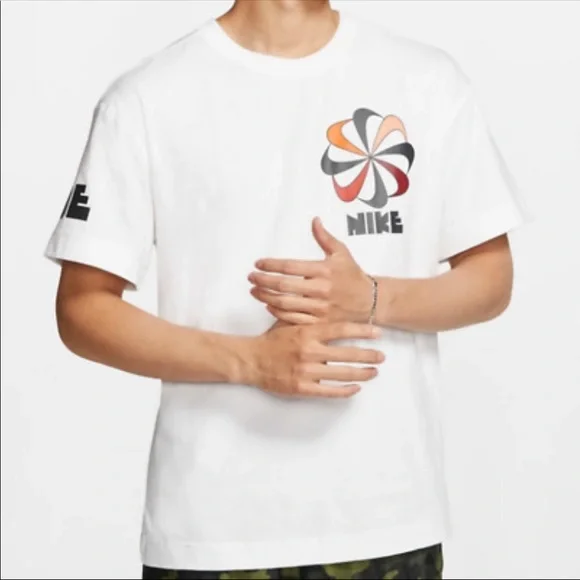 NIKE NSW TEE CLASSIC VINTAGE STYLE ナイキ クラシック ヴィンテージ スタイル Tシャツ イエロー 風車 2XL XXL Vintage Nike T Shirt Tee Size Xtra Large XL Nike Check Air Jordan